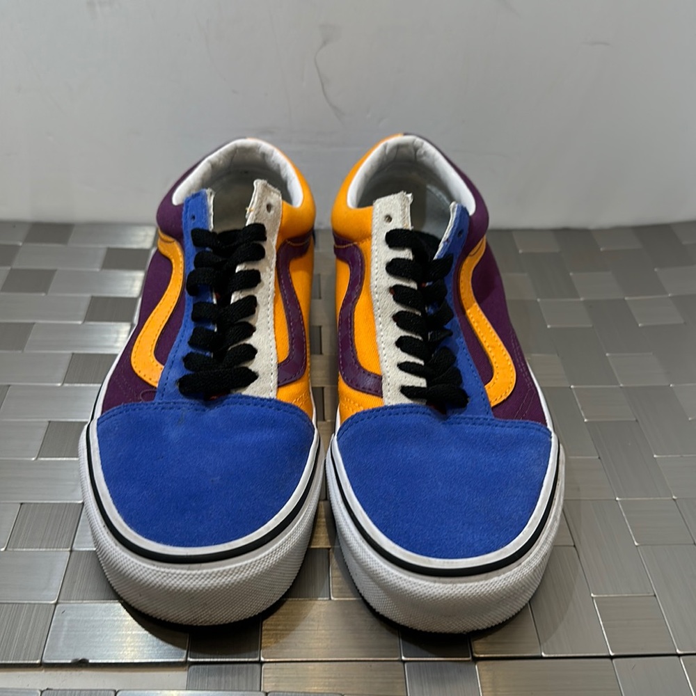 Vans sneakers #137